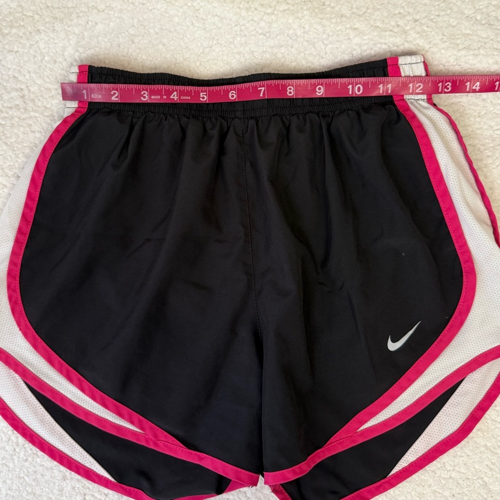 Nike athletic running shorts small - Picture 3 of 8